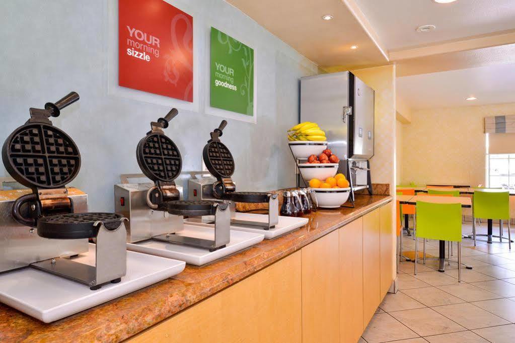 Homewood Suites By Hilton San Diego Hotel Circle/Seaworld Area Dış mekan fotoğraf